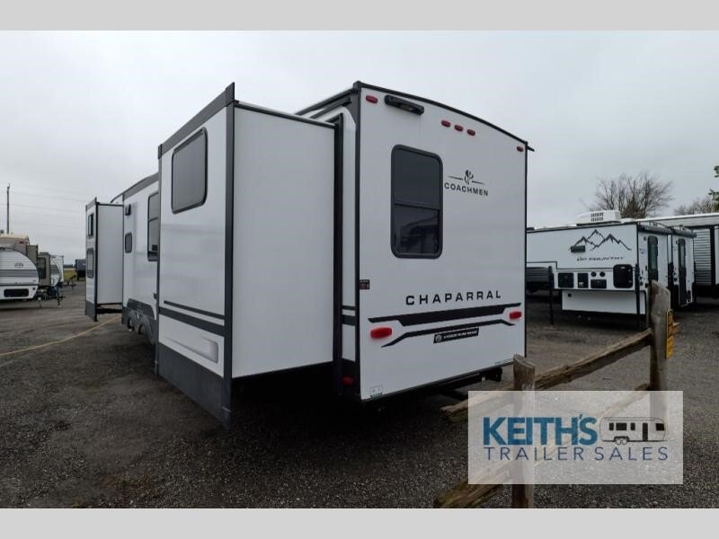 8925 43670 29106841 Coachmen Rv Chaparral 373mbrb