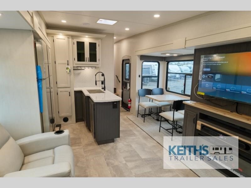 2026 Coachmen RV Chaparral 373MBRB
