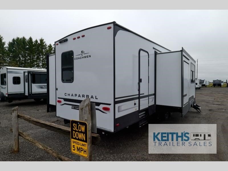 8925 43670 29106851 Coachmen Rv Chaparral 373mbrb
