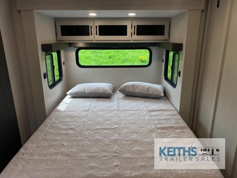 2026 Coachmen RV Brookstone 395DBL
