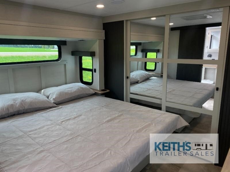 2026 Coachmen RV Brookstone 395DBL