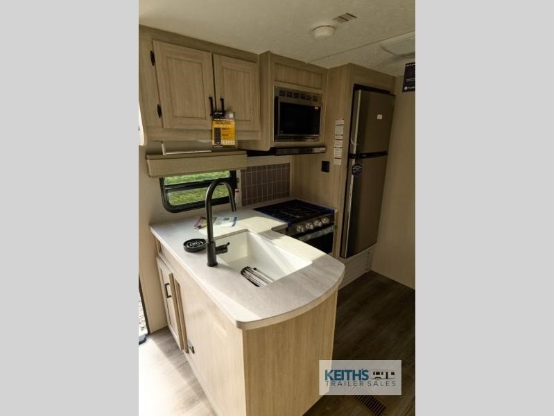 2027 Coachmen RV Catalina Legacy Edition 343BHTS