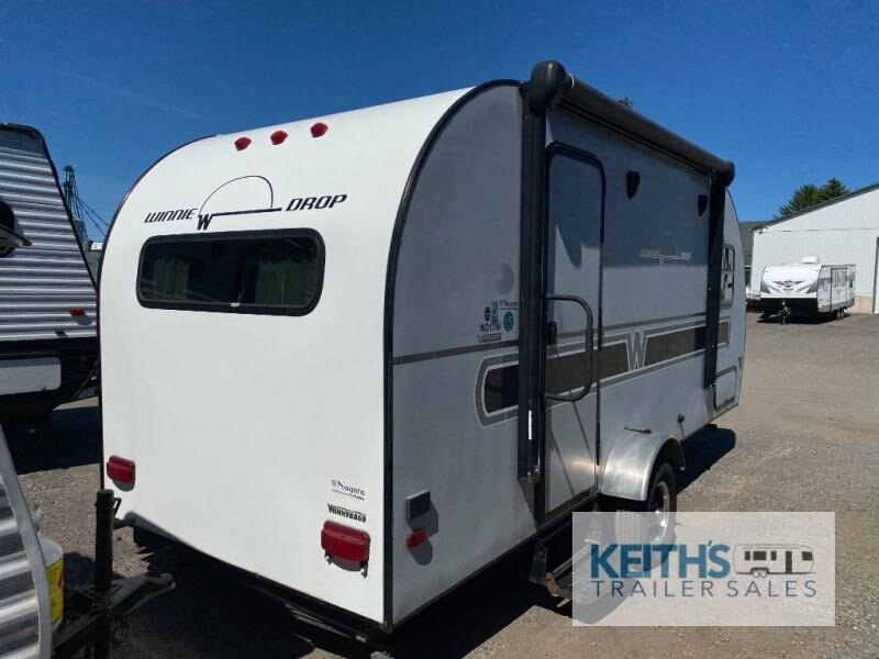 8925 44939 29145581 Winnebago Industries Towables Minnie Drop 1790