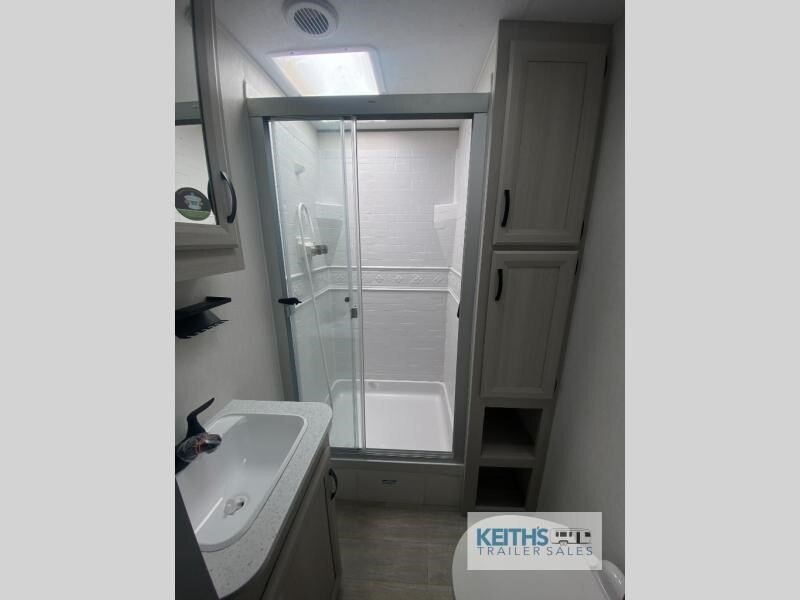 2027 Coachmen RV Catalina Legacy Edition 303RKDS