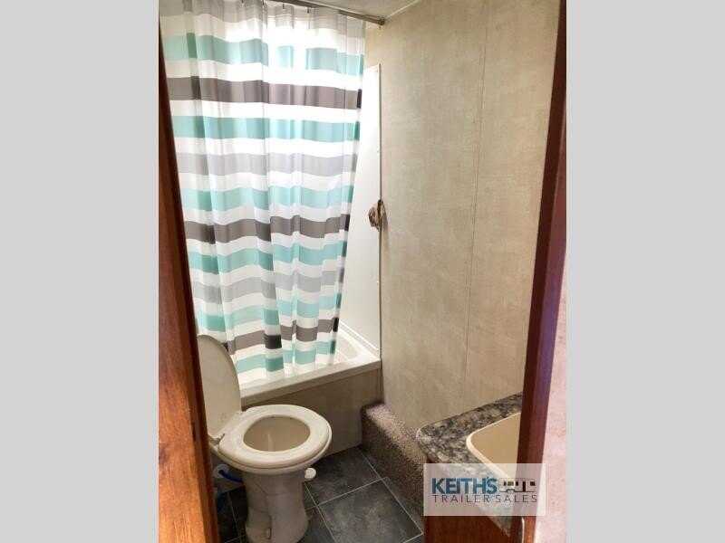 2014 Keystone RV Hideout 27DBS