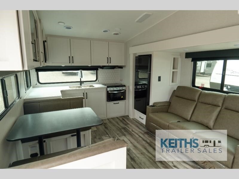 8925 45374 29159518 Open Range Rv Roamer Light Duty 24mlds