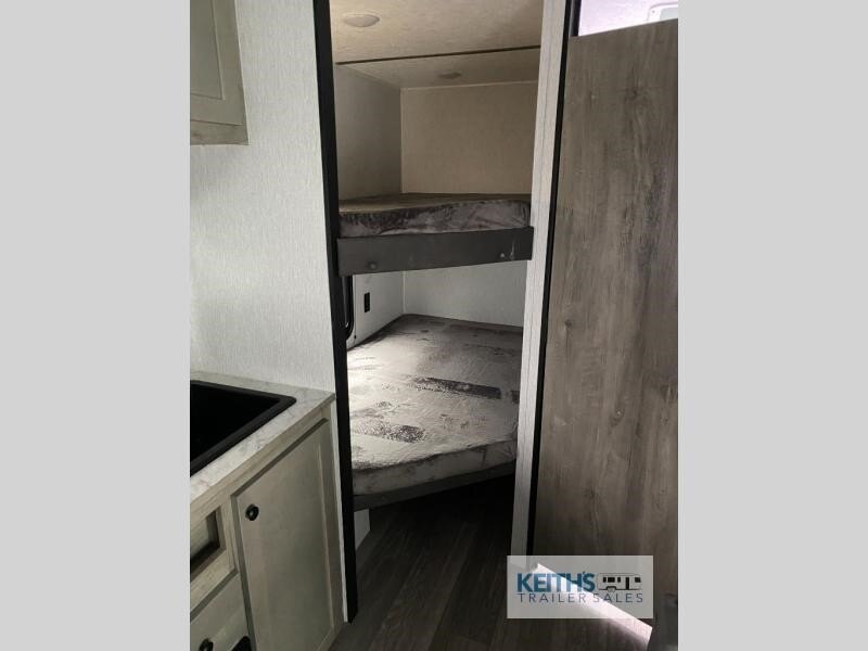 2026 Sunset Park RV Sun Lite LTD 21DB