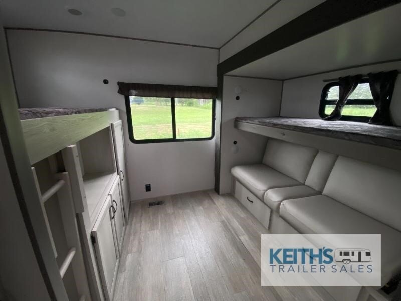 2027 Coachmen RV Catalina Destination Series 40BHTS