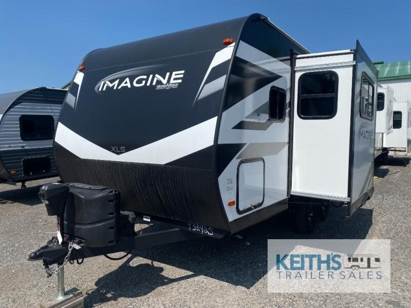 8925 45785 29201414 Grand Design Rv Imagine Xls 17mke
