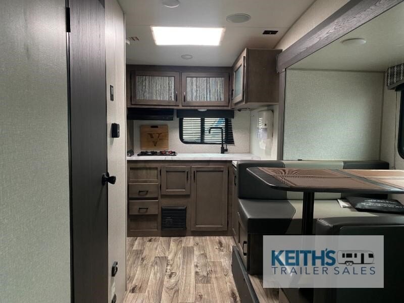 2022 Venture RV Sonic Lite SL169VRK