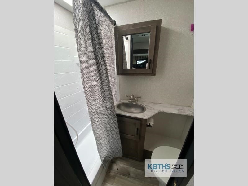 2022 Venture RV Sonic Lite SL169VRK