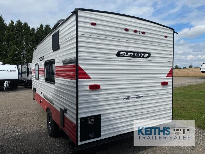 8925 46107 29224670 Sunset Park Rv Sun Lite Ltd 19rb