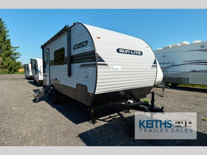 8925 46251 29220282 Sunset Park Rv Sun Lite Ltd 19rk
