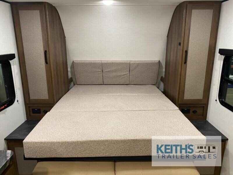 2027 Keystone RV Bullet Classic 21BHC