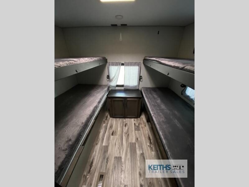 2022 Venture RV Stratus Ultra Lite SR291VQB
