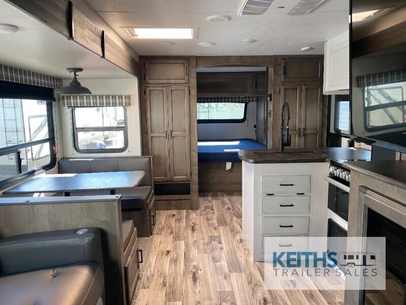 2022 Venture RV Stratus Ultra Lite SR291VQB