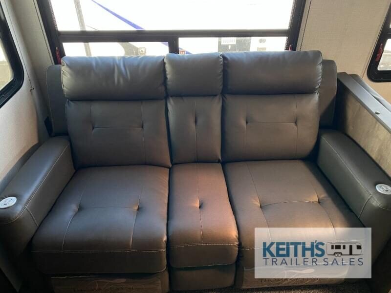 2022 Venture RV Stratus Ultra Lite SR291VQB