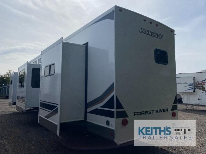 8925 46284 29226278 Forest River Rv Lacrosse 40plex