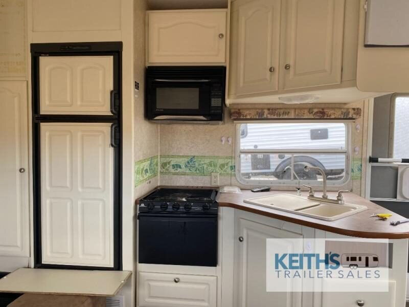 2006 Keystone RV Outback Sydney 28FRLS AS IS