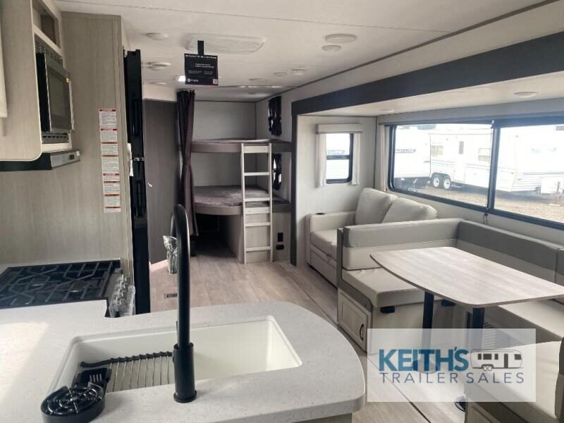 8925 46377 29224694 Coachmen Rv Catalina Legacy 273dbhck