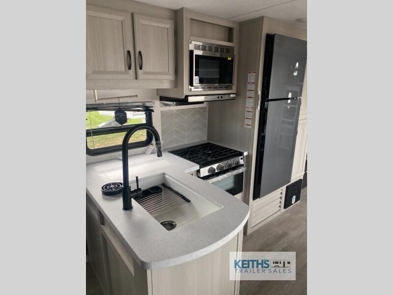 2027 Coachmen RV Catalina Legacy 273DBHCK