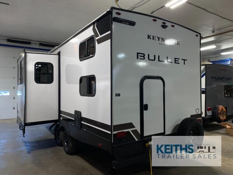 8925 46532 29229848 Keystone Rv Bullet Crossfire 222bhs