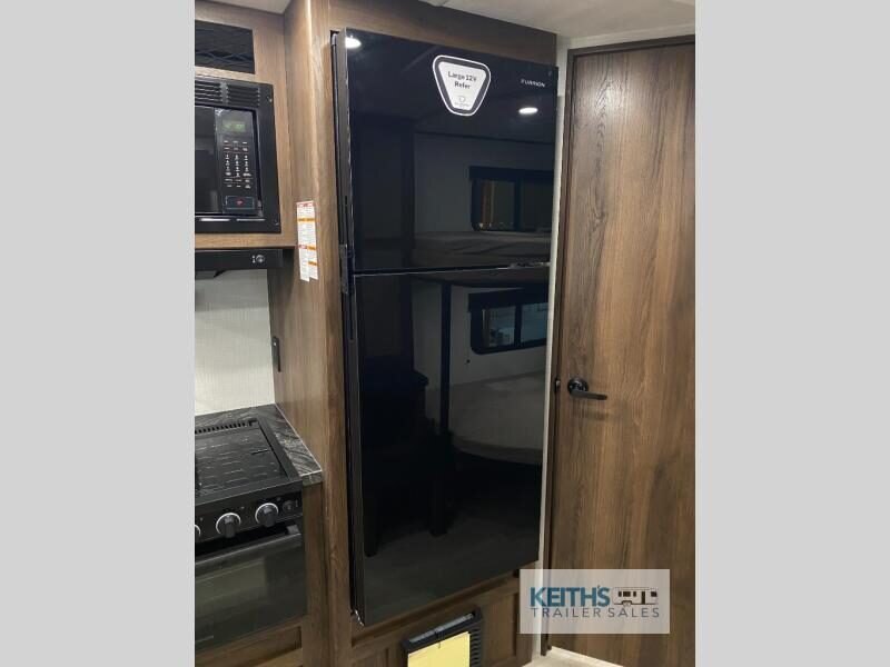 2027 Keystone RV Bullet Crossfire 222BHS