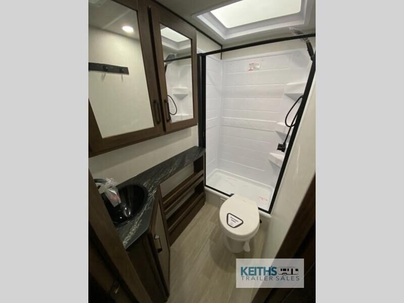 2027 Keystone RV Bullet Crossfire 222BHS