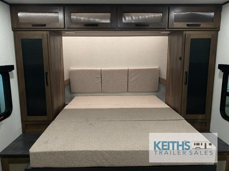 2027 Keystone RV Bullet Crossfire 222BHS