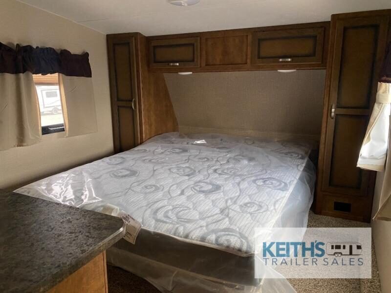 2017 CrossRoads RV ReZerve 31BH
