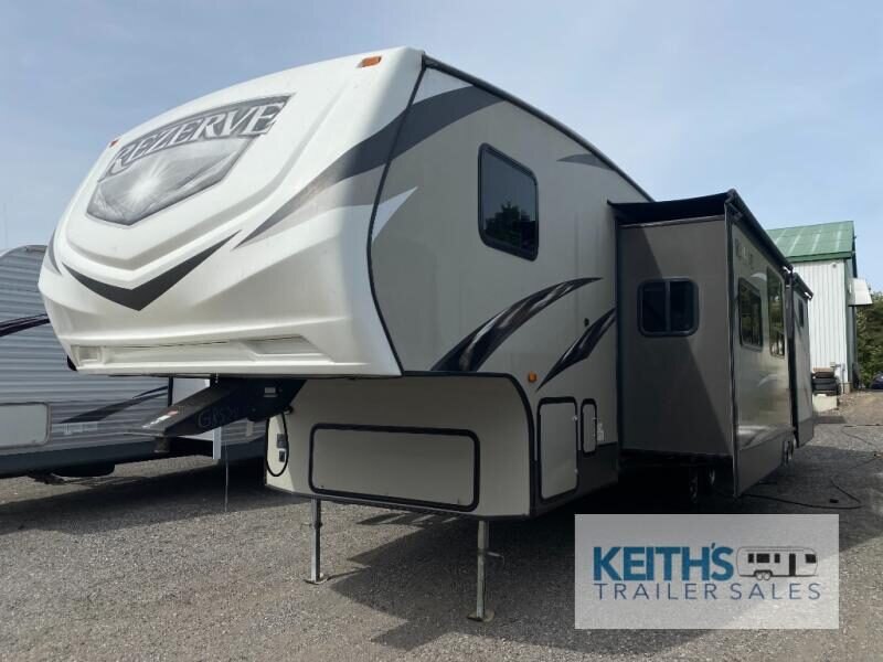 2017 CrossRoads RV ReZerve 31BH