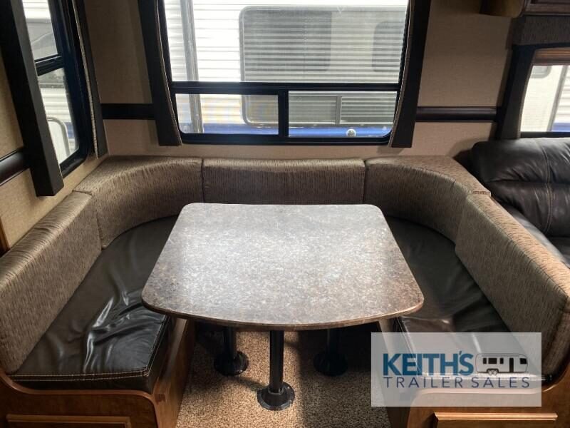 2017 CrossRoads RV ReZerve 31BH