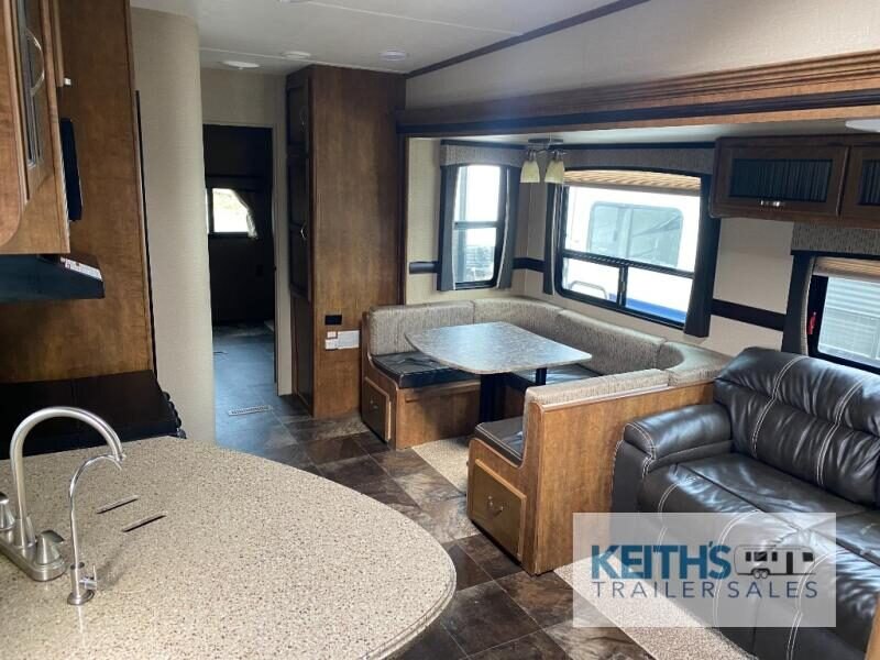 2017 CrossRoads RV ReZerve 31BH