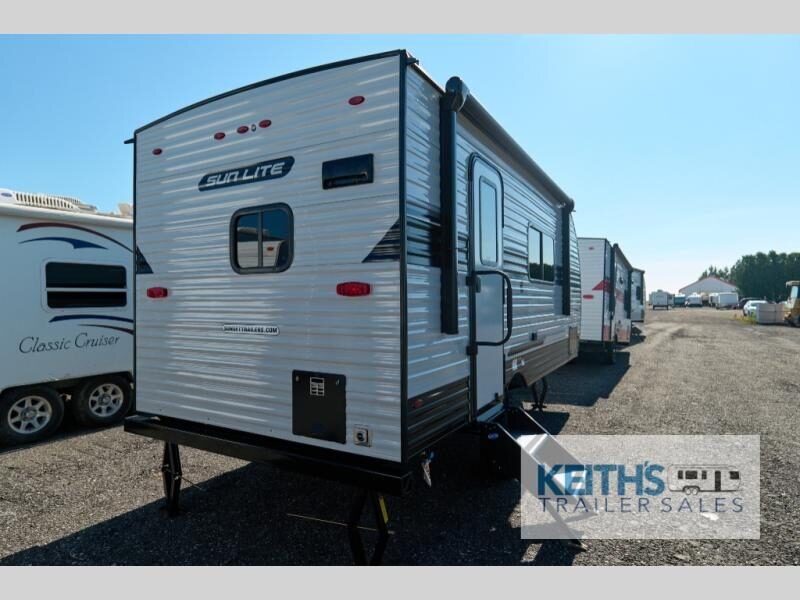 2027 Sunset Park RV Sun Lite LTD 19RK