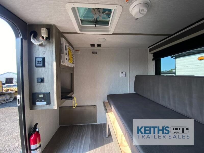 2027 Sunset Park RV SunRay 109