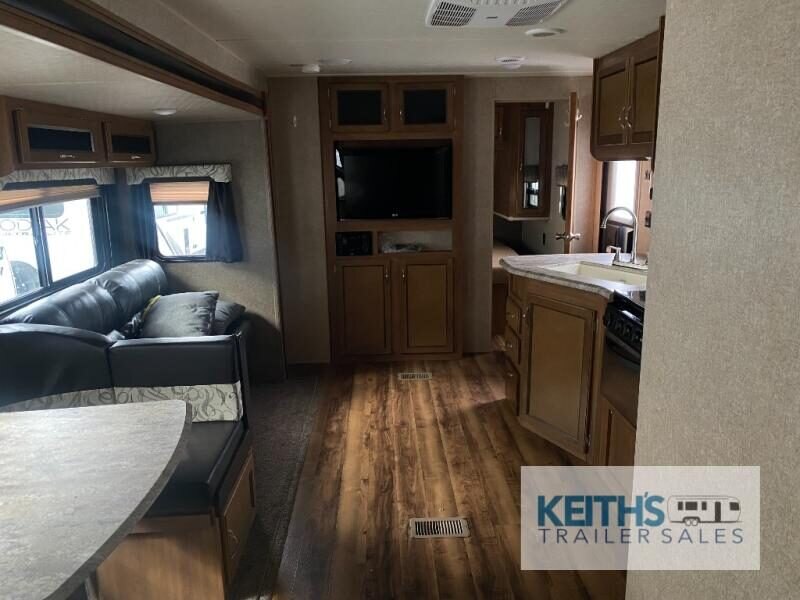 2018 Coachmen RV Catalina Legacy 323BHDSCK