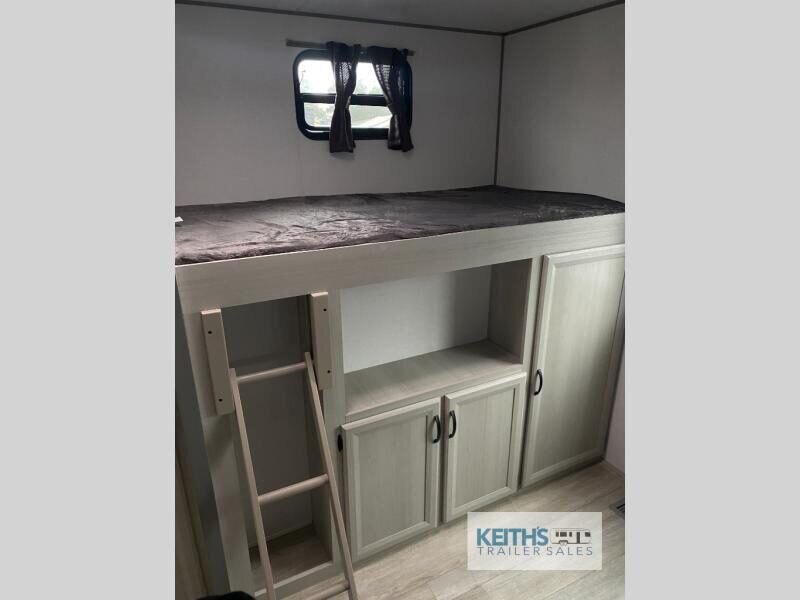 2027 Coachmen RV Catalina Destination Series 40BHTS