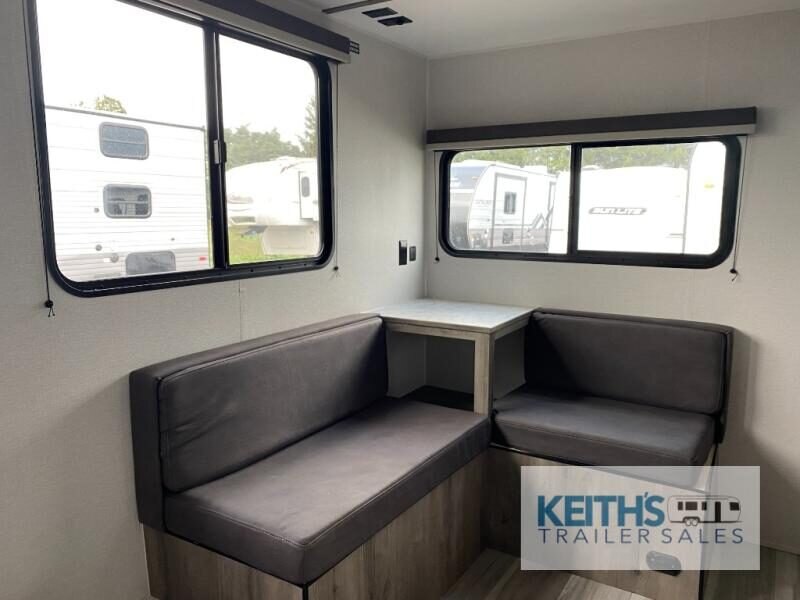 2027 Sunset Park RV Sun Lite LTD 15MB