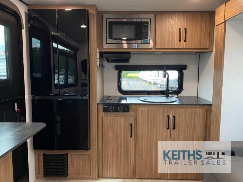 2027 Keystone RV Reign 19RK