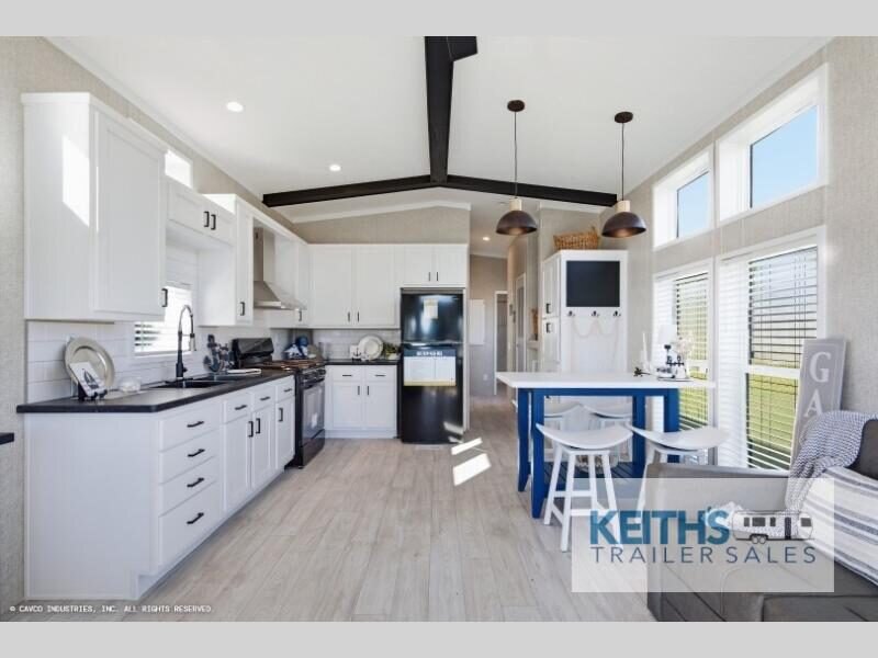 2027 Fairmont COUNTRY MANOR NORTHRIDGE