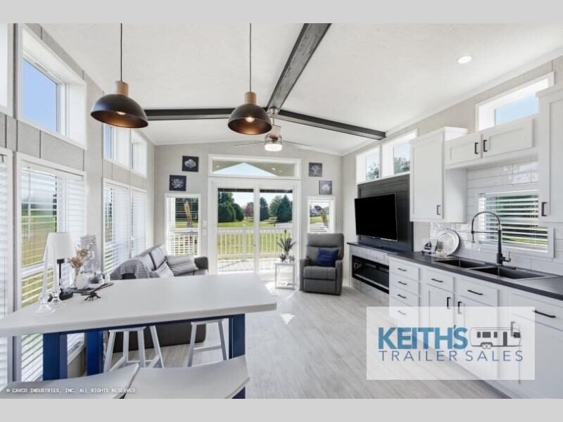 2027 Fairmont COUNTRY MANOR NORTHRIDGE
