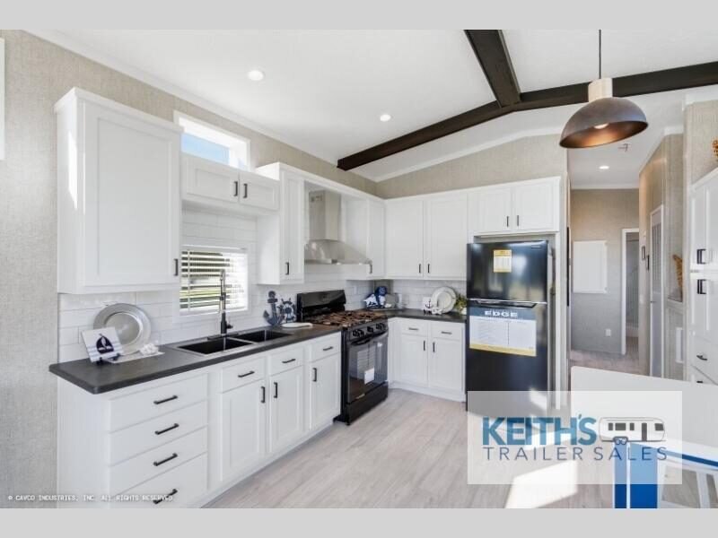 2027 Fairmont COUNTRY MANOR NORTHRIDGE