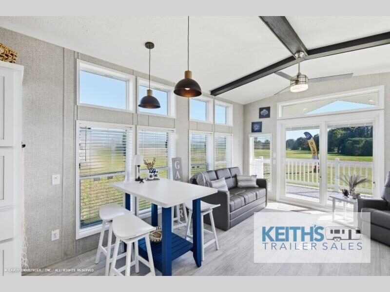 2027 Fairmont COUNTRY MANOR NORTHRIDGE