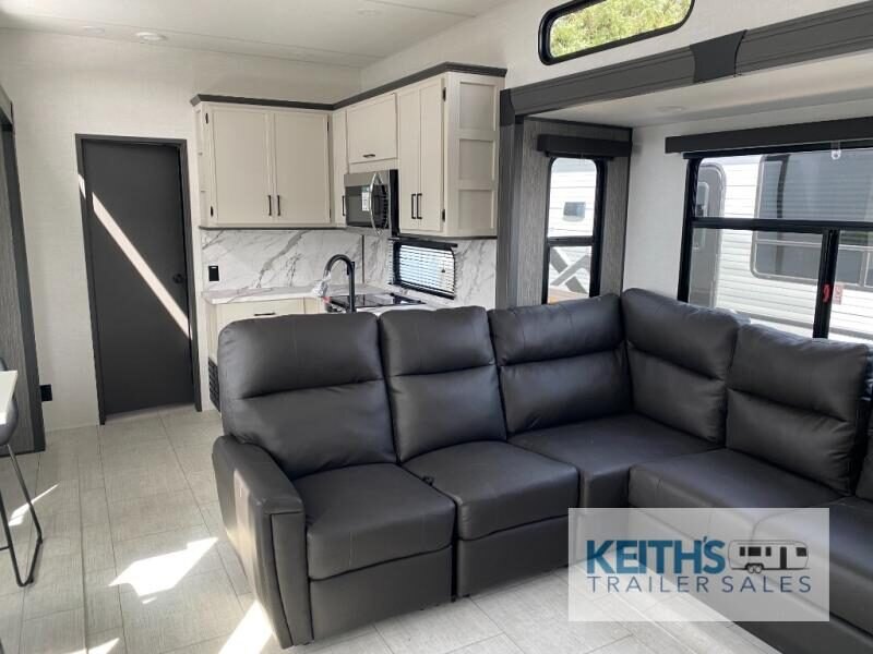 2027 Coachmen RV LaCrosse 40PLEX