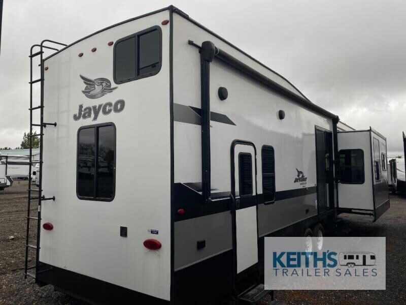 2022 Jayco Jay Flight 40LOFT