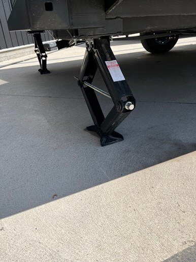 9489 40106 27410052 Dutchmen Colorado 17rbc