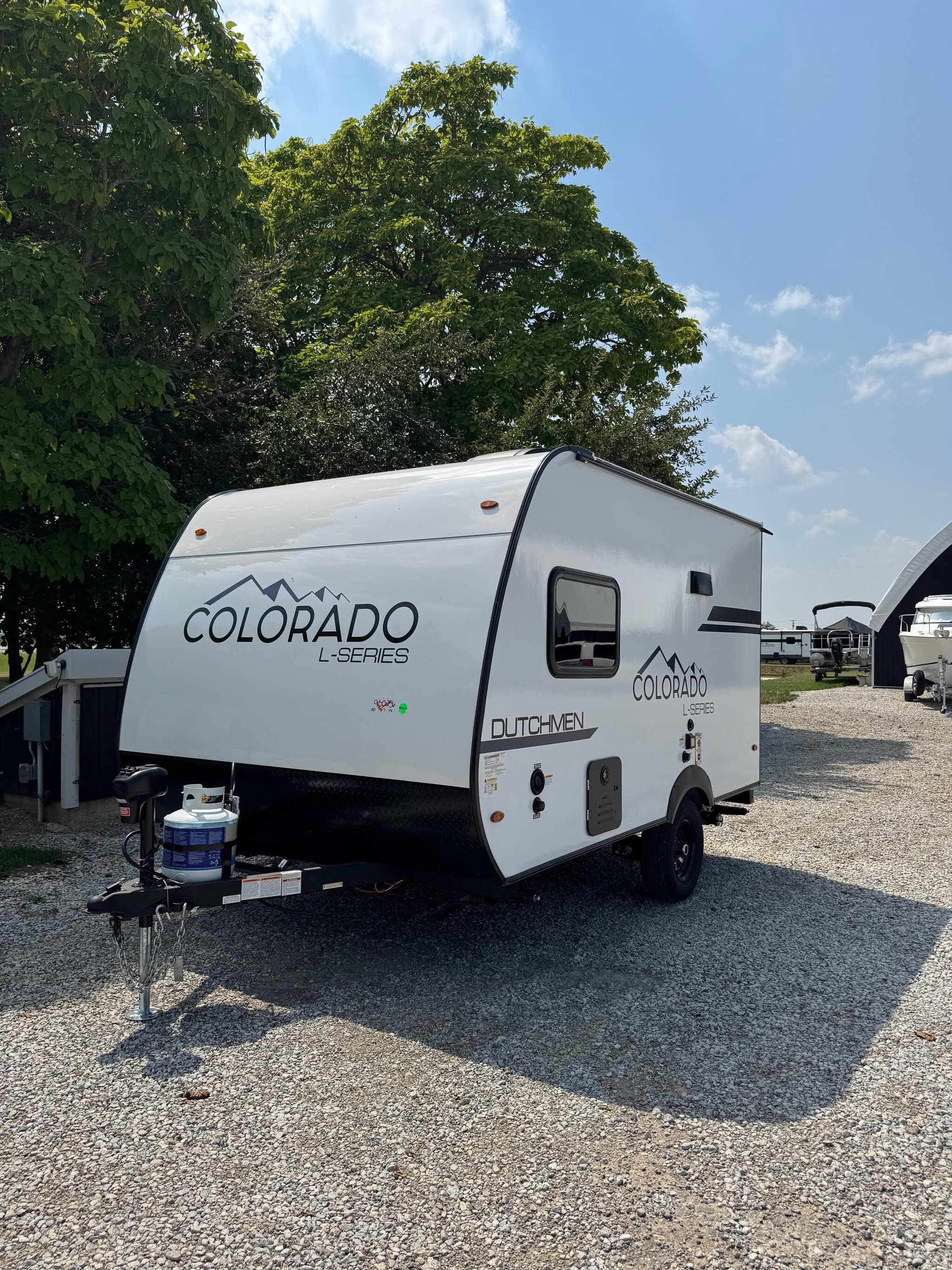 9489 40658 28097092 Dutchmen Colorado 130 Bhc