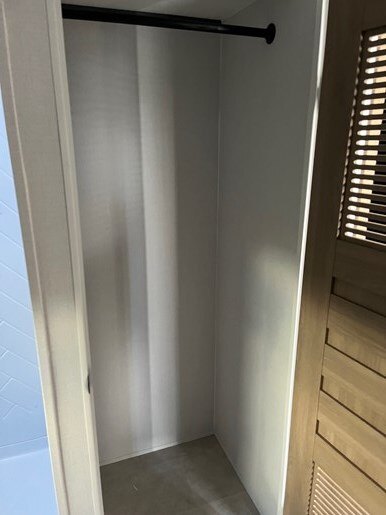 9489 41025 28612211 Dutchmen Colorado 28rbc