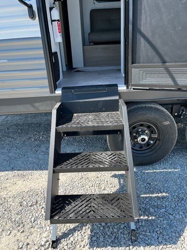 9489 43200 29030444 Dutchmen Rv Colorado 28rbc