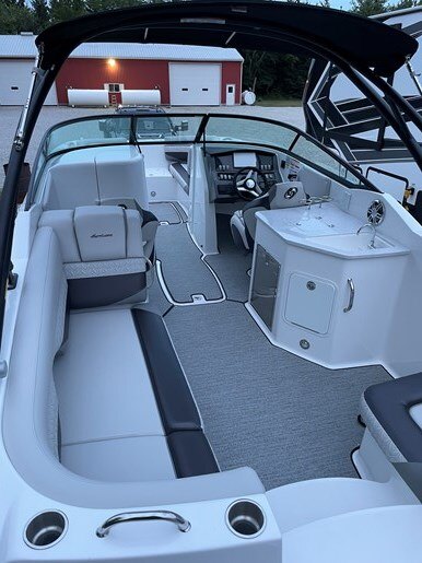 9489 497123 18201411 Hurricane 2690